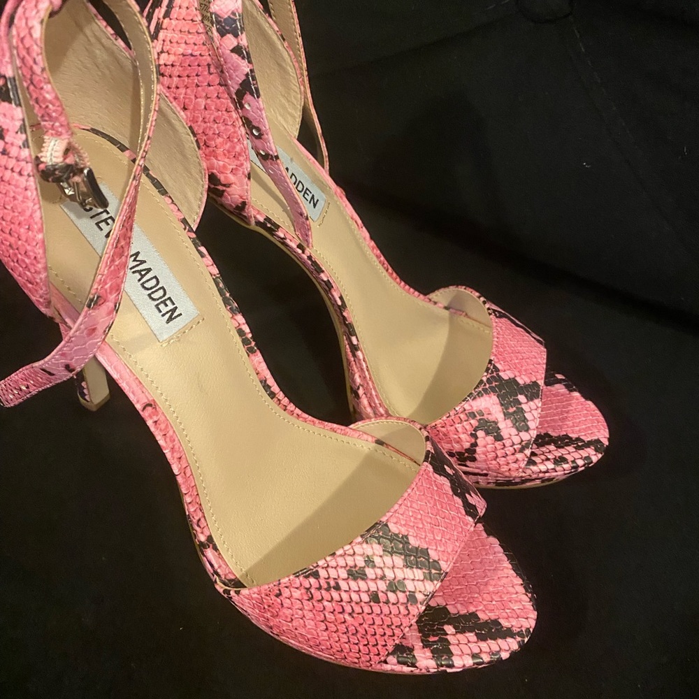 Steve Madden pink snakeskin high sandal